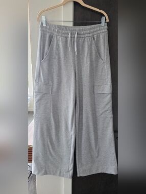 Athleta Retroterry Light Gray Wide Leg Cargo Sweatpants Size SP
